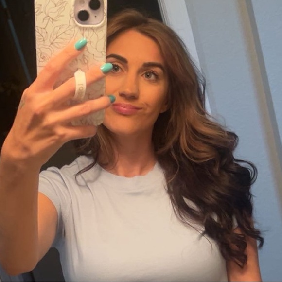nicoleglover46